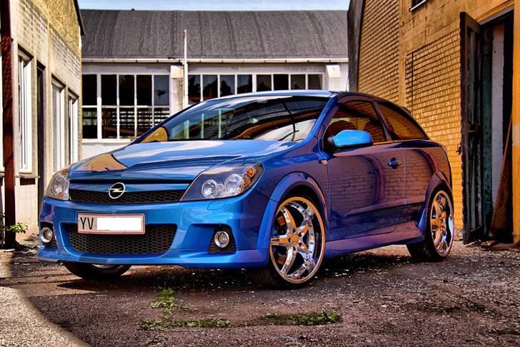 Opel Astra GTC OPC - Foto http://mettisha.mono.net billede 6
