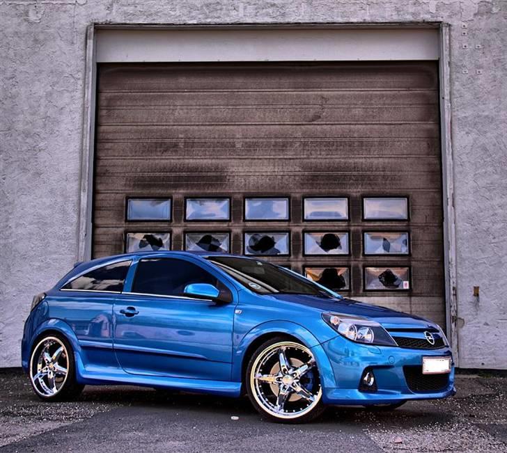 Opel Astra GTC OPC - Foto http://mettisha.mono.net billede 7