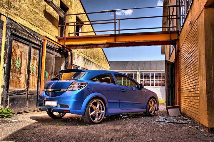 Opel Astra GTC OPC - Foto http://mettisha.mono.net billede 8