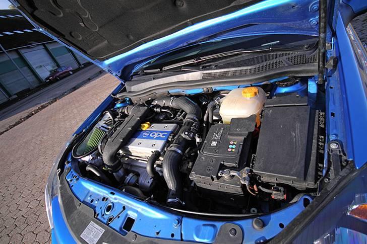 Opel Astra GTC OPC - Foto http://mettisha.mono.net billede 11