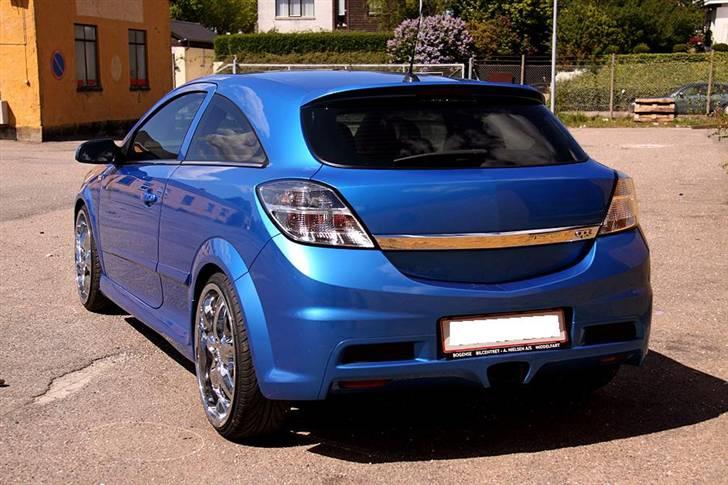 Opel Astra GTC OPC - Foto http://mettisha.mono.net billede 14