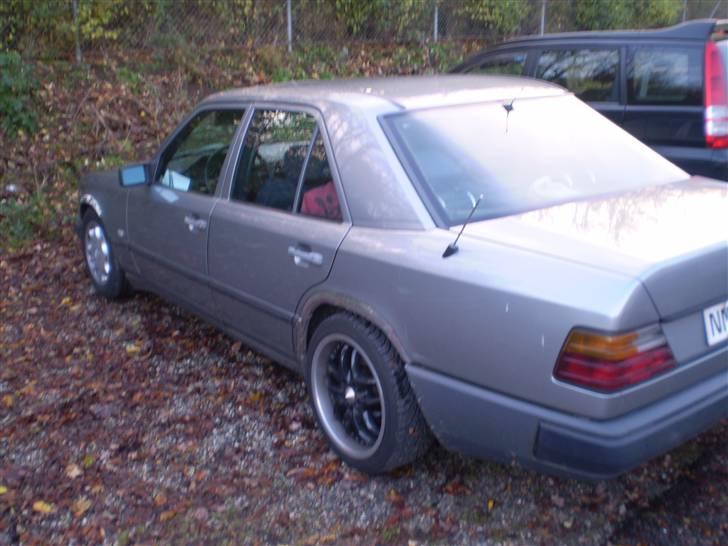 Mercedes Benz 250 D billede 3