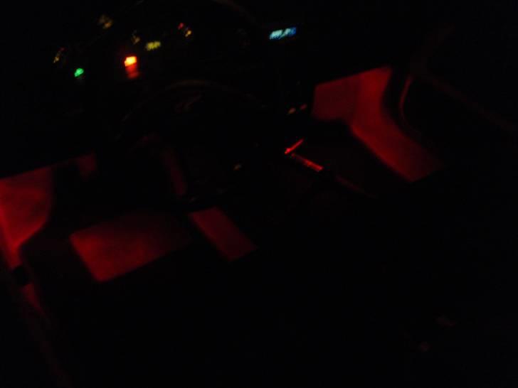 Peugeot 106 Rallye solgt. - styrhuset :D! billede 13