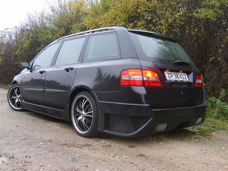 Fiat Stilo carzone edition (solgt) billede 4