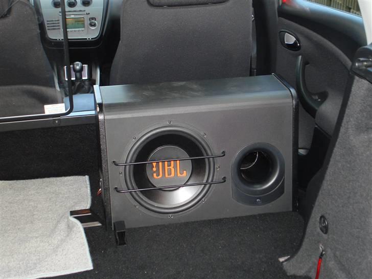 Seat Altea 1,9 TDi (Solgt) - JBL Subwoorfer billede 7