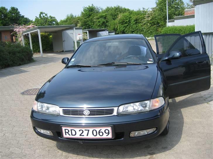 Mazda 626 totalskadet !! :( billede 2