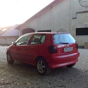 VW Polo 6N - totalt skadet!