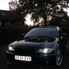 BMW E46 323 CI- Coupe [Solgt]