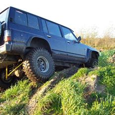 Nissan Patrol GR Y60 ( solgt )