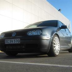 VW GOLF TDI SPORT SOLGT