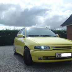 Opel astra F1,6 16v sport