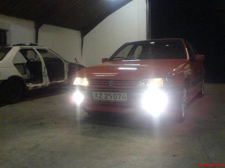 Peugeot 405 mi16 billede 7