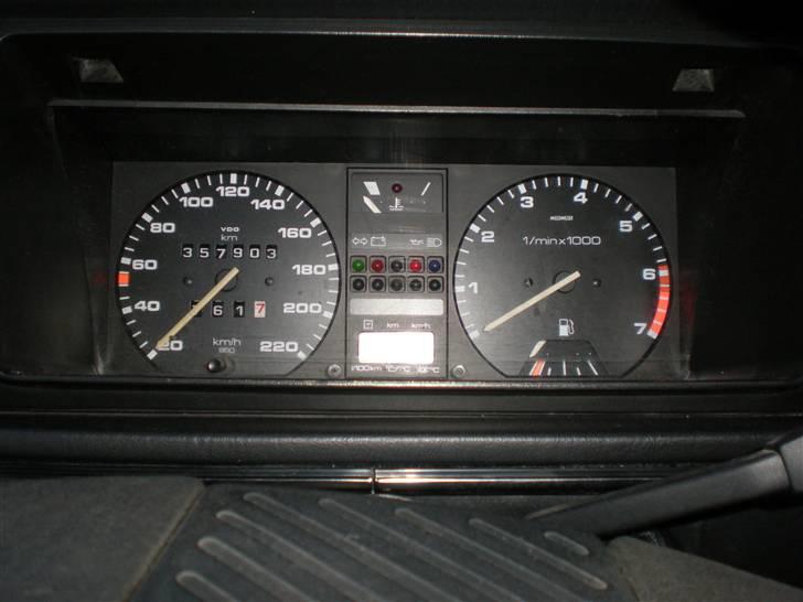 VW Golf 2 GTI 8V (solgt) billede 12