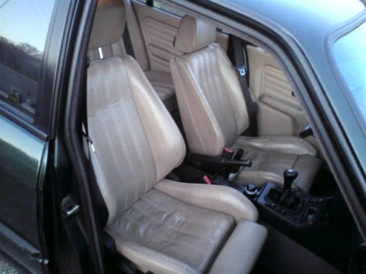 BMW 320i TOURING (solgt) billede 2