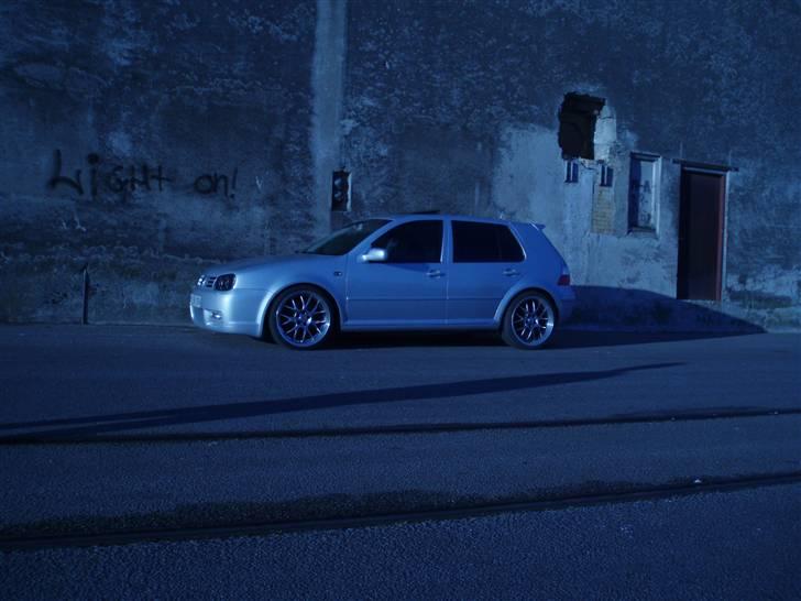 VW Golf IV GTI  SOLGT billede 3