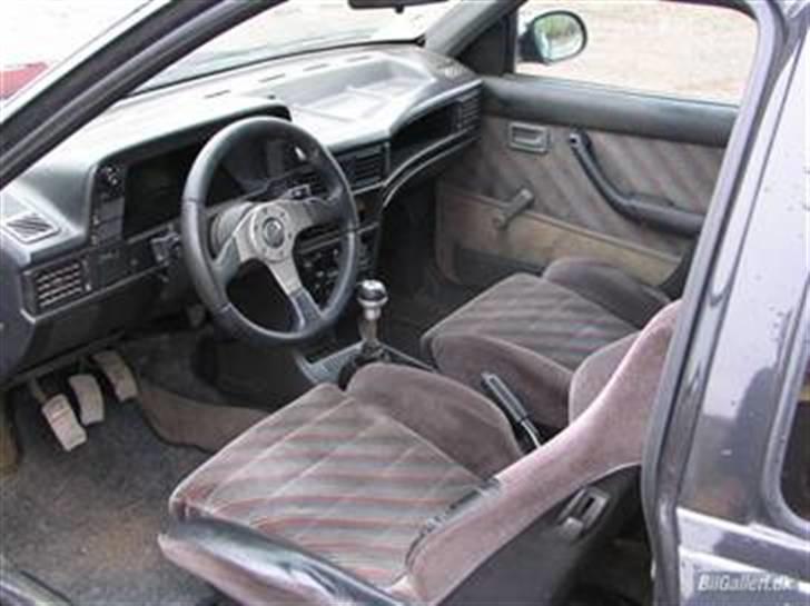 Opel Kadett GSI 2.0 [SOLGT] billede 5