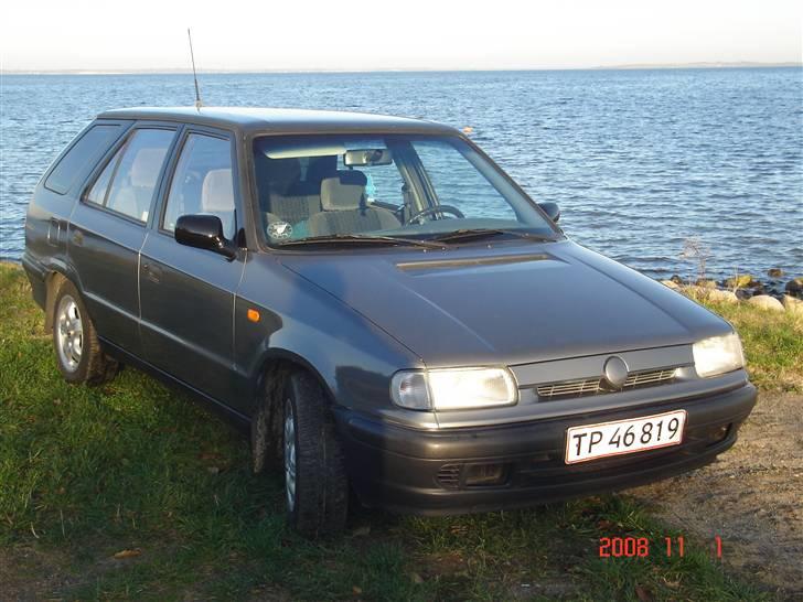 Skoda Felicia Glxi   TOTALSKADE billede 5