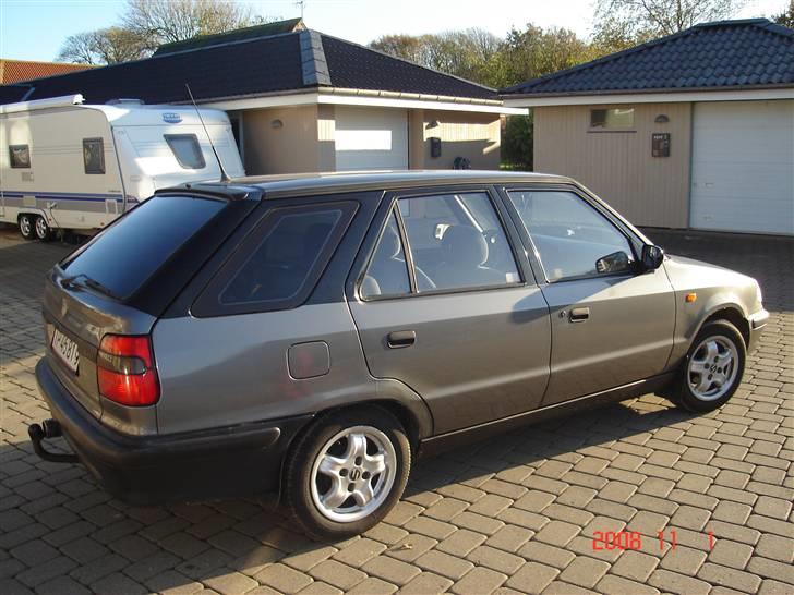 Skoda Felicia Glxi   TOTALSKADE billede 6