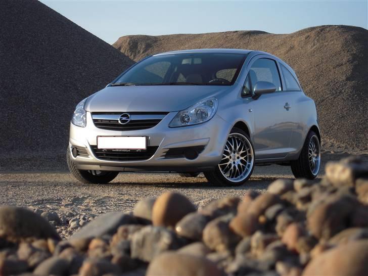 Opel Corsa D 1,2 billede 1