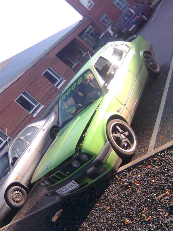 BMW 320i   (BYTTET) billede 14