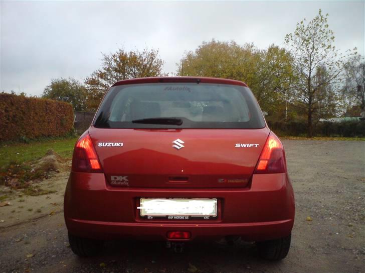 Suzuki swift 1.3 GL A R.I.P billede 3