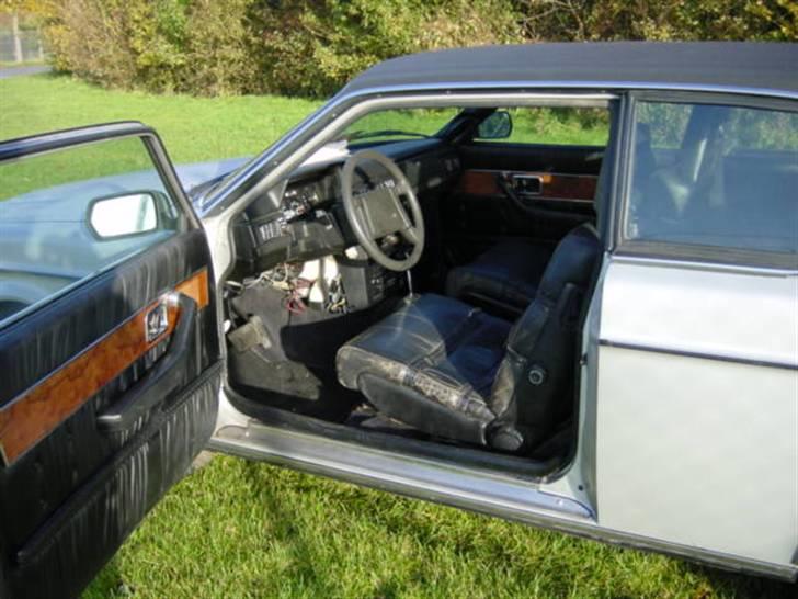 Volvo 262 C Bertone V8   Er synet på DK plader i 2024 ;) - Har fået en ekstra sæde med, da føresædet er meget slidt. billede 6