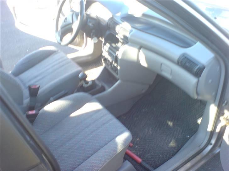 Opel Astra Sedan -(Solgt)- billede 16