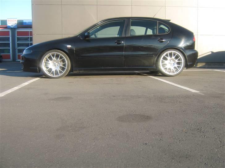 Seat LEON CUPRA 4x4 TDI SOLGT billede 1