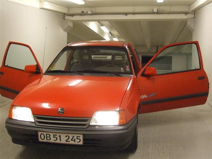 Opel Kadett E Solgt billede 18