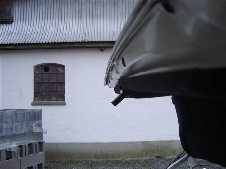 Toyota Carina E  - INGEN rust i bagklappen.. billede 9