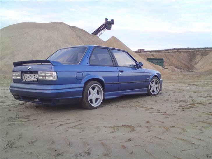 BMW 320i (325i) sælges billede 20