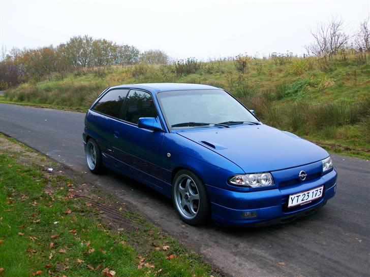 Opel Astra GSI 16V  billede 2