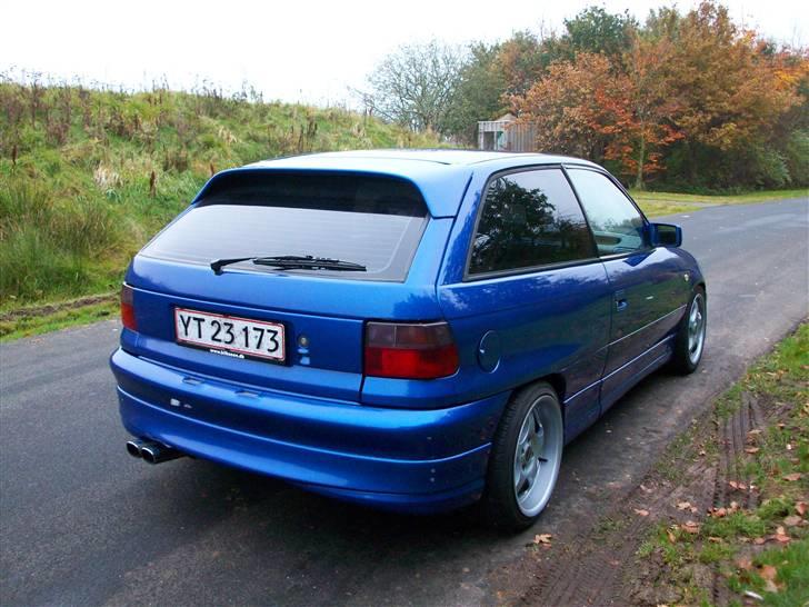 Opel Astra GSI 16V  billede 4