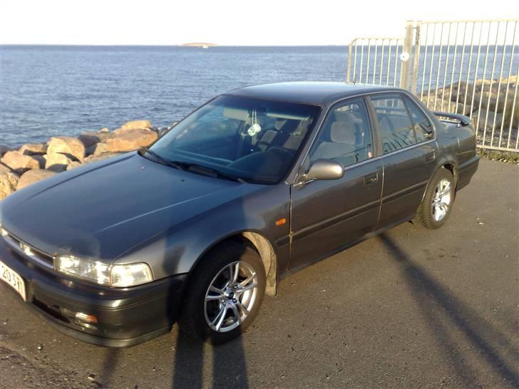 Honda Accord 2,0 Solgt :) billede 1