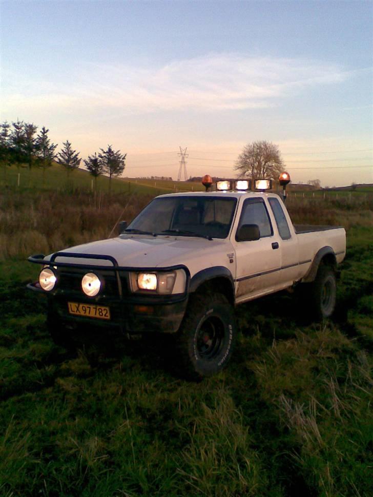 Toyota Hilux ..solgt.. billede 16