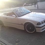 BMW 325IA Cabriolet