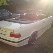 BMW 325IA Cabriolet