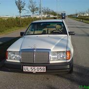 Mercedes Benz 200E W124