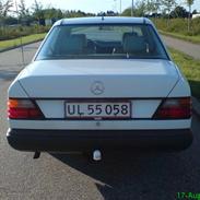 Mercedes Benz 200E W124