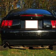 Ford Mustang SVT Cobra