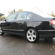 VW Passat - SOLGT -