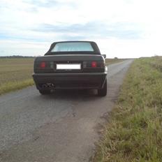 BMW e30 320i cabrio/ byttet