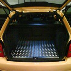 Audi S4 Quattro(tidl. bil)