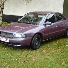Audi A4 1,6 Solgt