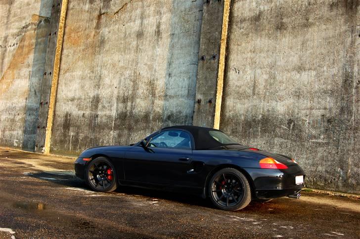 Porsche Boxster S - Fin væg som kulisse på haven i Malmö - Tak til DanielSito for pics billede 5