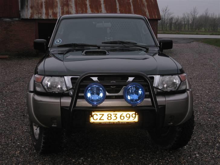 Nissan patrol Y61 SE solgt billede 4