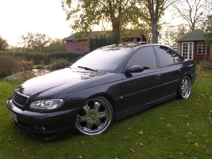 Opel Omega B billede 2