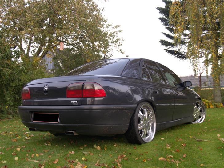Opel Omega B billede 3