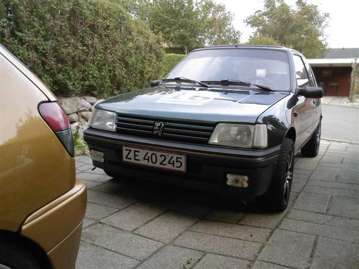 Peugeot 205 forever *TOTALSKADET* billede 6