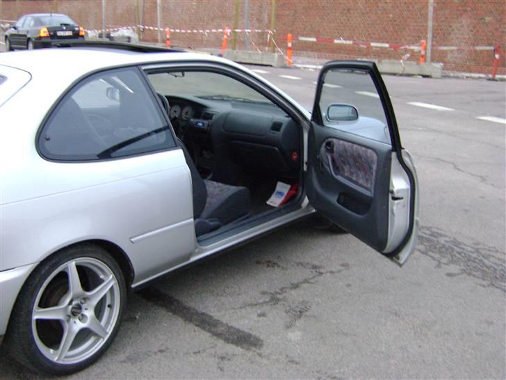 Toyota Corolla e10 billede 7